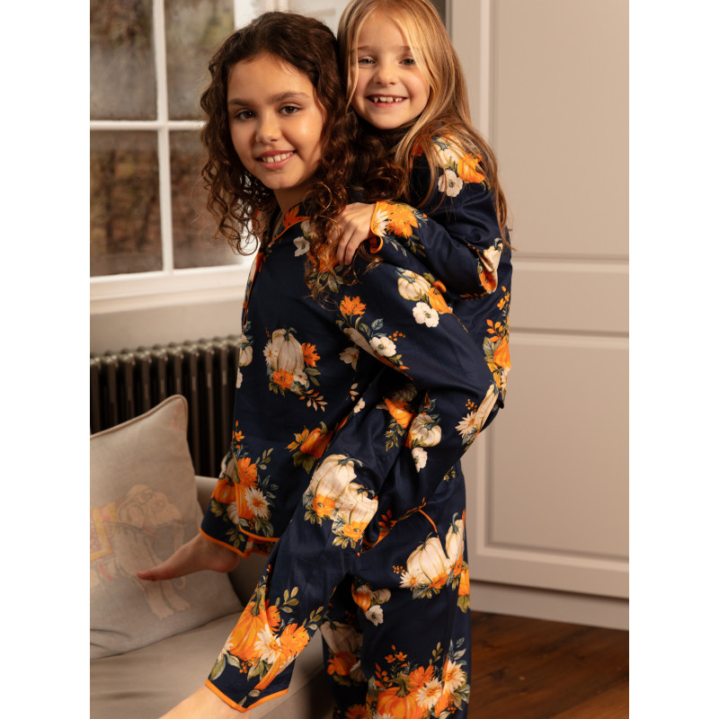 Піжама дитяча для дівчинки Cyberjammies Auburn 7213PUM тонка м’яка бавовна модал комфортна преміум бренд 6-7 лет/122см Синій з гарбузовим принтом (5051877619173)