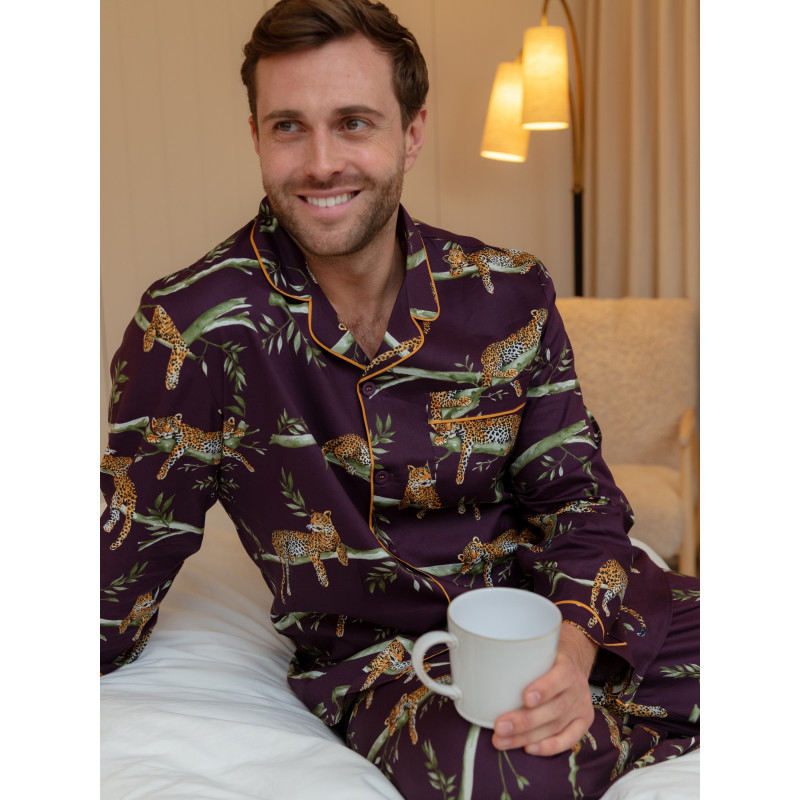 Піжама чоловіча Cyberjammies Wild Slumber 3328-3255 з бавовни та модалу для стильного сімейного образу S Фіолетовий з принтом леопардів (5051877694835)